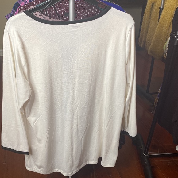 White & Black Silky Blouse - Picture 2 of 3